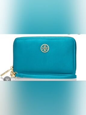 Tory Burch, NWOT, Women's Turquoise Zip-Around Wristlet Wallet with Gold Logo